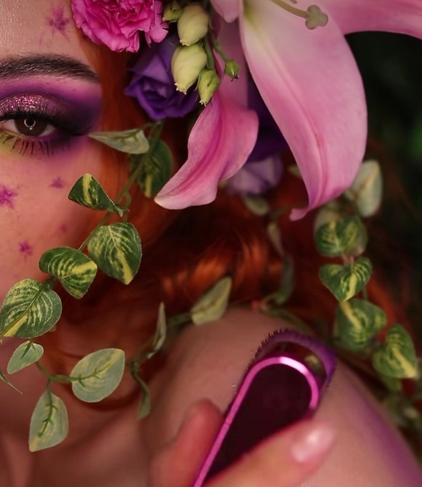 Purple makeup and pink flowers in the LAMEL campaign